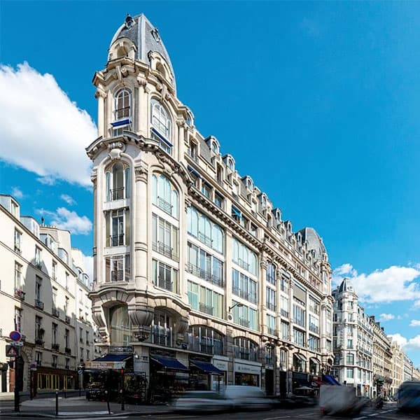 The building at 110 rue Réaumur, Paris 2nd
